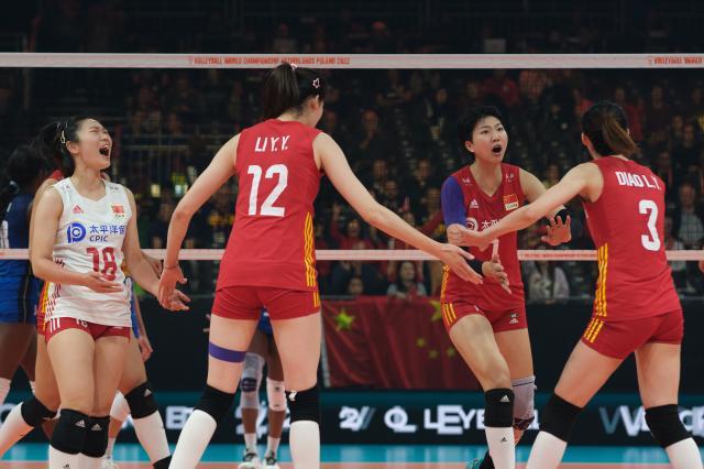 足球比分直播-一传全面崩盘不敌意大利 中国女排止步世锦赛八强